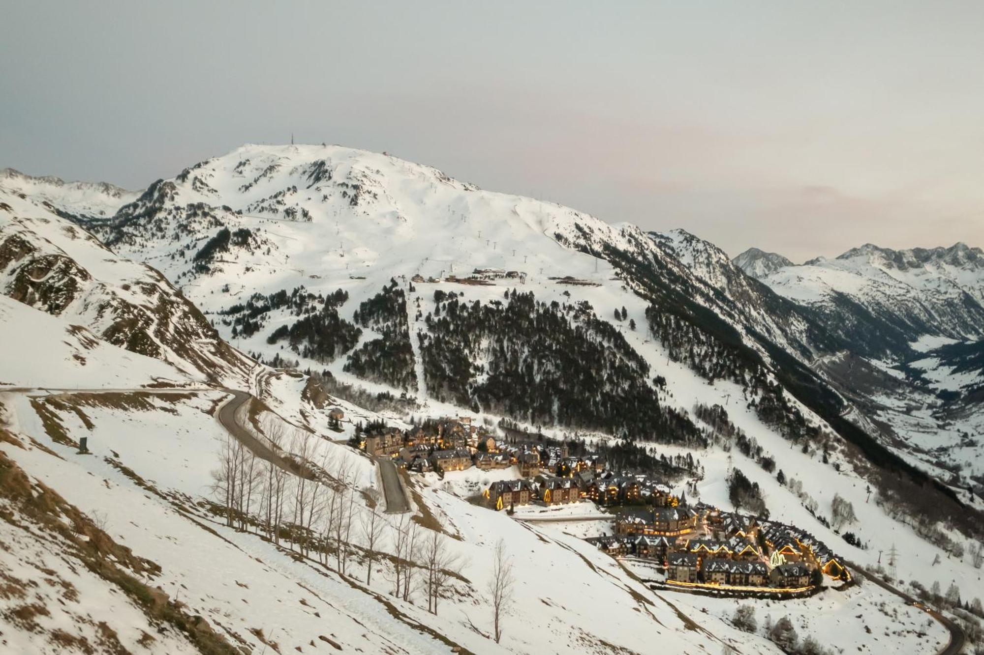 Eurostars La Pleta Hotel Baqueira Beret Buitenkant foto